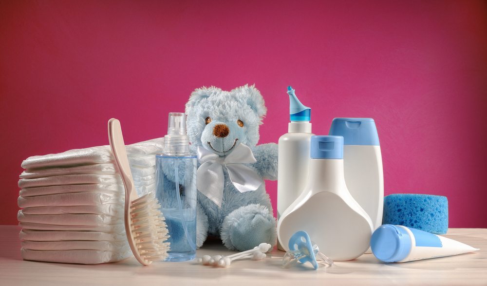Eine gute hygiene fuer babys. ( Bild: Davizro Photography / Shutterstock.com)