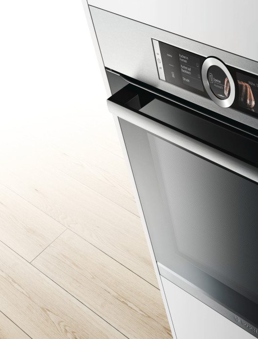 Schneller Heissluft-Backofen mit Mikrowellen- und Dampf-Funktion (Bild: © AMK)