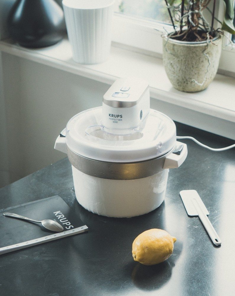 Glace selbst herstellen – mit dem richtigen Gerät ist das kein Problem.
